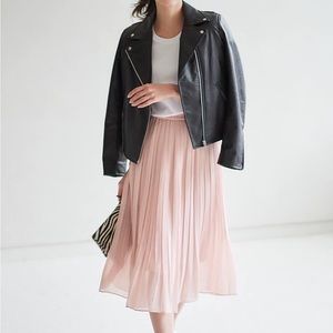 Uniqlo Chiffon midi skirt cream light pink